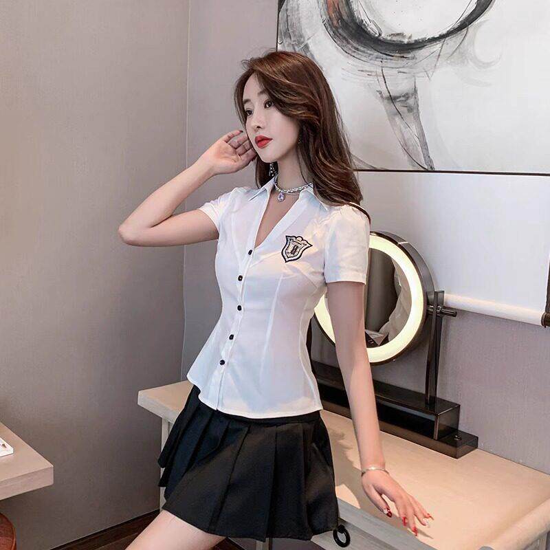 夏季制服纯欲修身领衬衫女设计感小众学院风上衣短袖白色衬衣