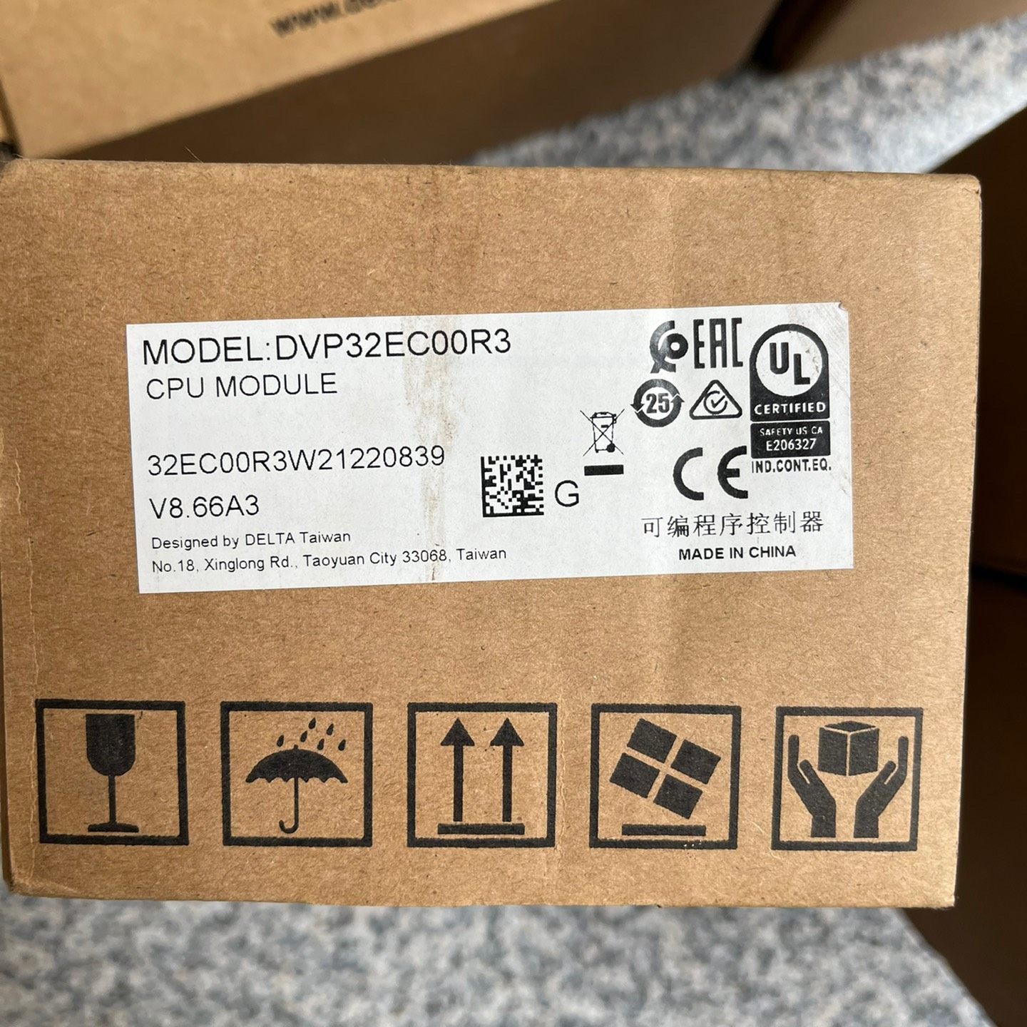 台达DVP32EC00R3 全新原装正品，盒码一致，需要的老