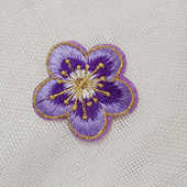 梅花刺绣布贴 背胶绣花贴 金线刺绣补丁贴 小梅花布贴 服装 辅料