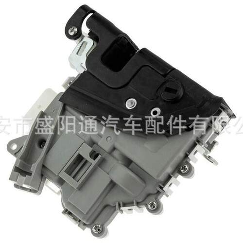 适用于西亚特61P08390151P0839015汽车中控锁门锁车门控制器