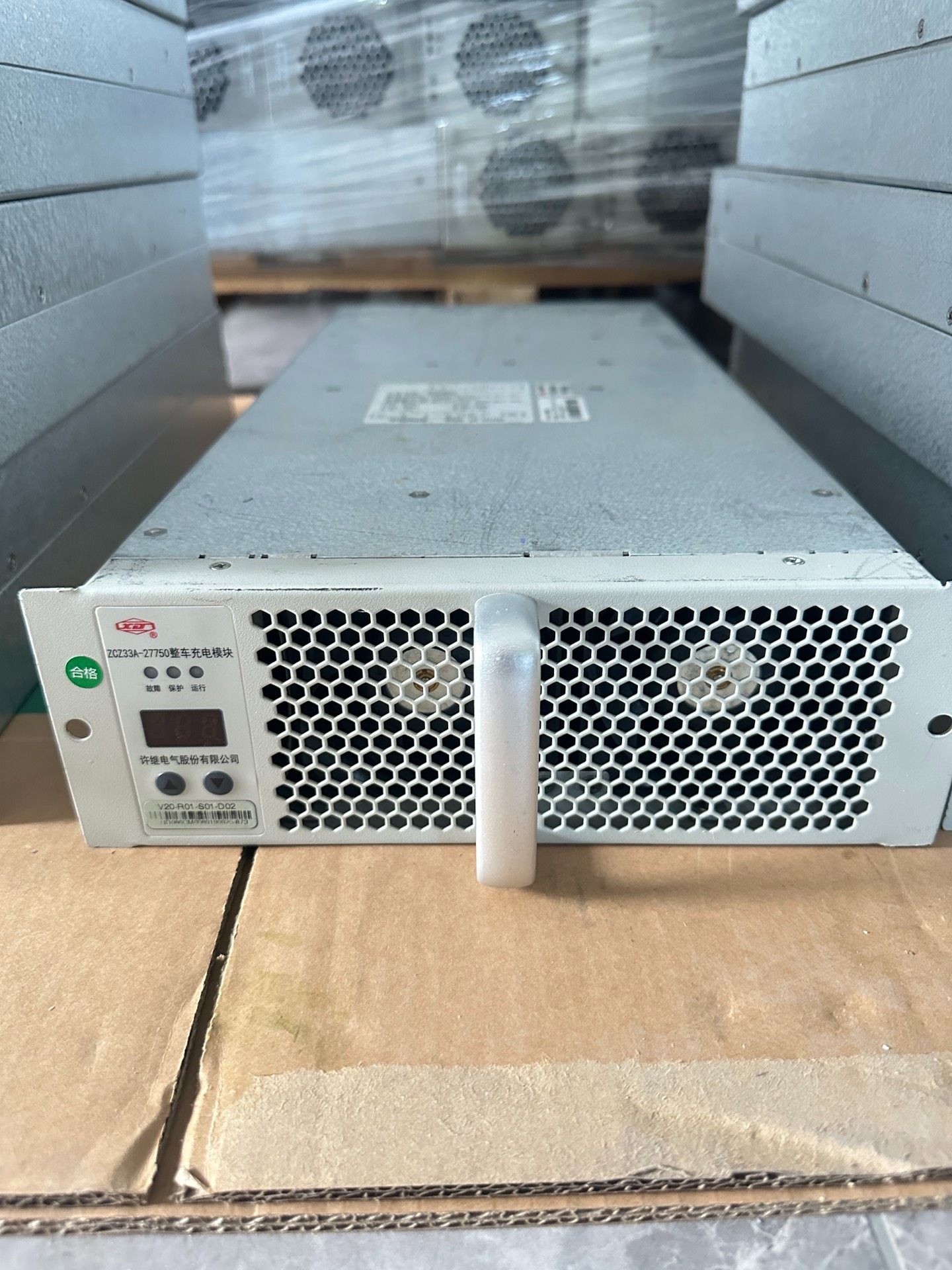 许继ZCZ33A-27750充电桩模块，拆机模块，有3台包好
