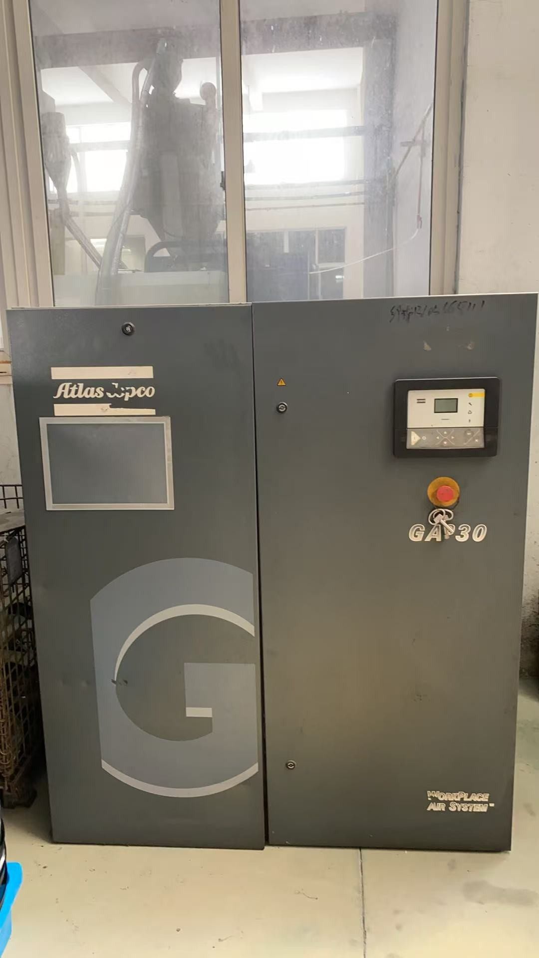 阿特拉斯30kw2014年。生产的。有需要的要便宜处理。