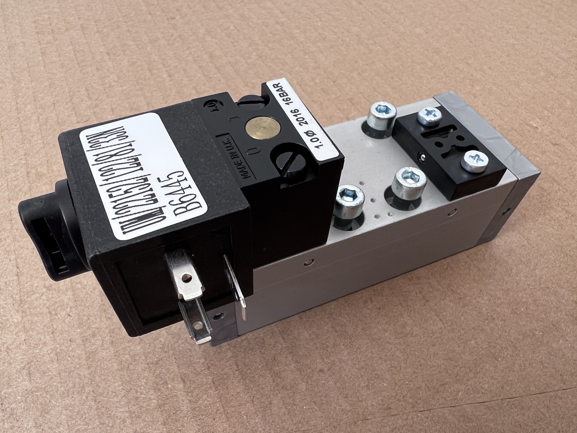 诺冠 NORGREN阀电磁先导阀和气控阀电磁先导阀和气控阀底