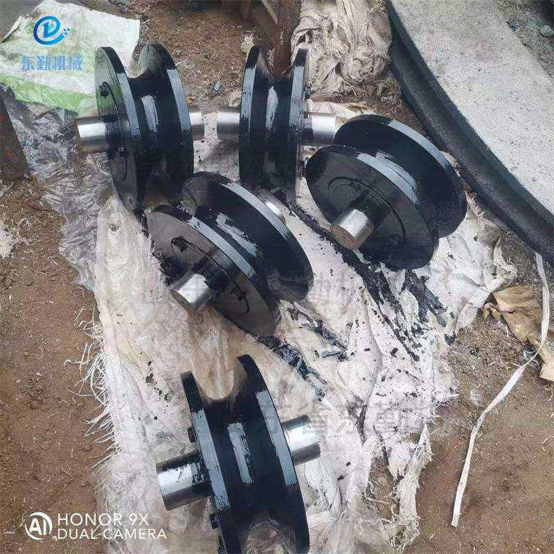 东勤自产矿用钢丝绳导绳轮矿用压绳轮钢丝绳压绳轮矿用导绳轮