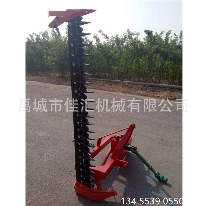 四轮子带的新型打草机割紫花苜蓿的机器割的快割的干净