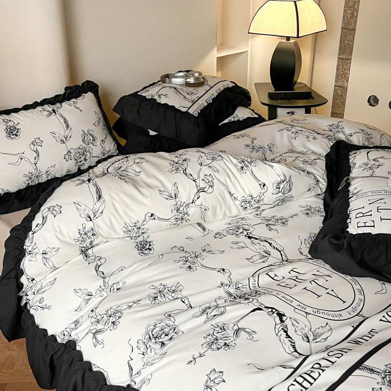 韩系可盐可甜黑白赫本ins少女黑宽花边香奢竹被套床单三四件套1.5