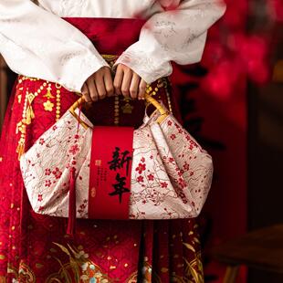 2026新年年货礼盒包装马年手提竹编篮烘焙饼干牛轧糖送礼礼品盒