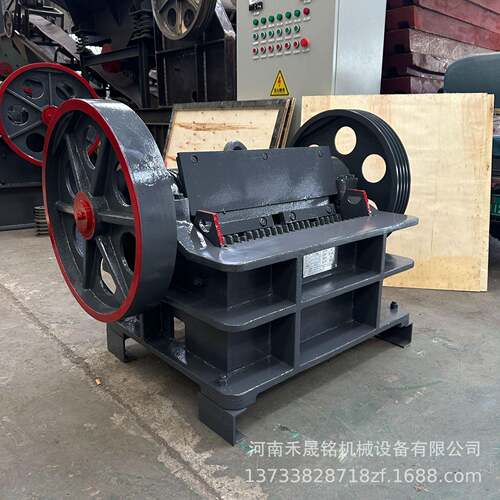 小型细碎颚式破碎机价格时产5-15吨PEX-100*600矿石碎石机厂家