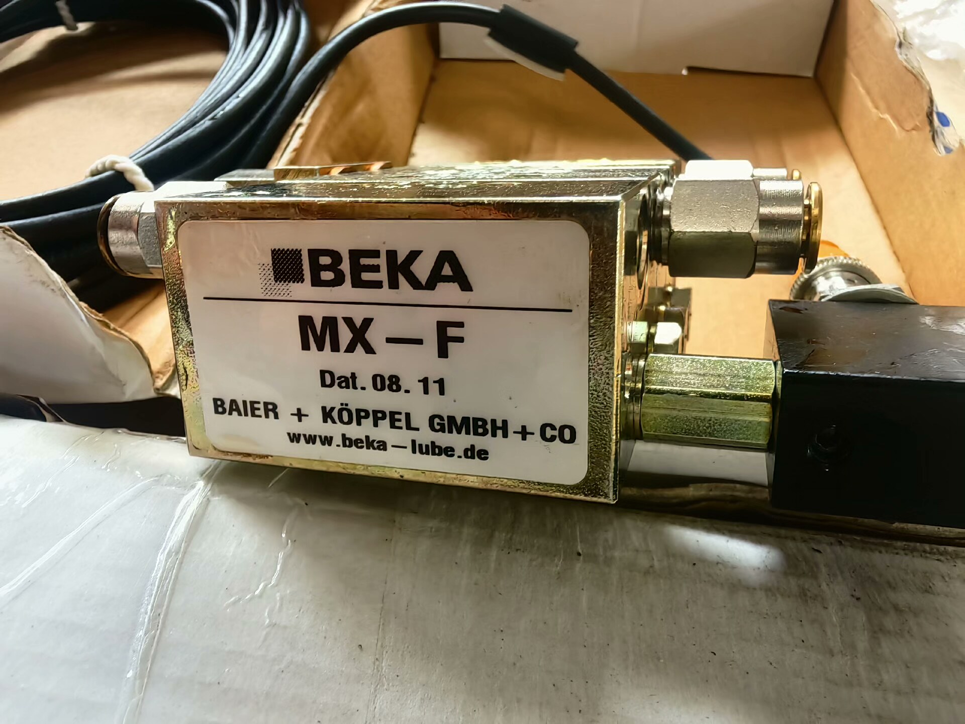 贝克分配器：MX-F，MX-F4/3主分配器，带传感器与线，