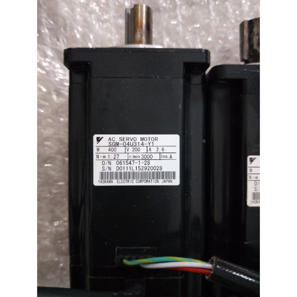 拆机正品安川 SGM-04U314-Y1 现货