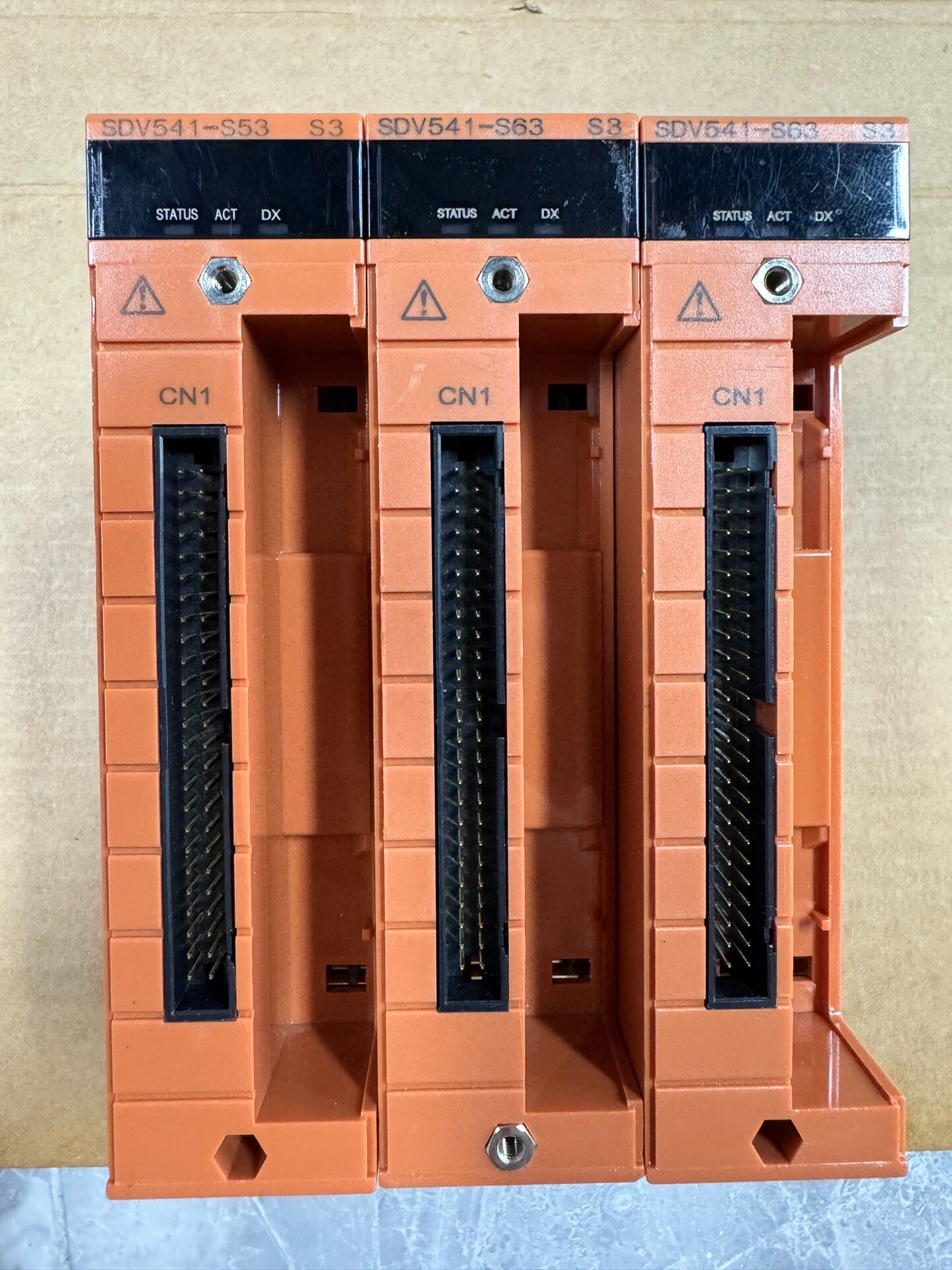 日本横河YOKOGAWA正品SDV541-S53 实物3个