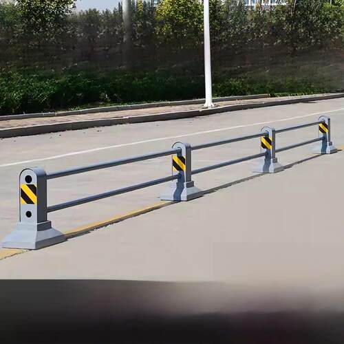 现场人行机非隔离护栏道路市政工地人车分离铁质护栏隔离护栏防撞