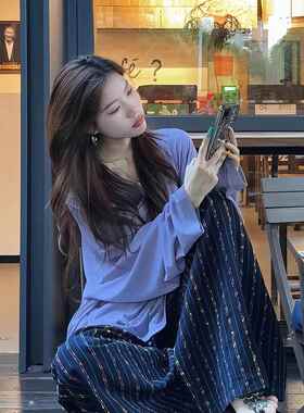 rouje bonjour紫色宽松V领正肩防晒T恤女松弛感慵懒风薄罩衫上衣