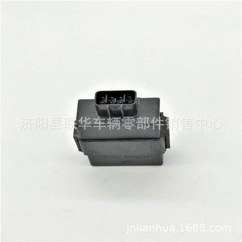 济南轻骑战獒QM250GY国骏250游侠250GS250点火器CDI