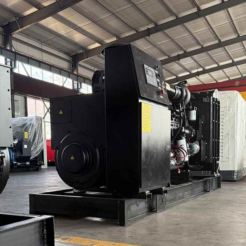 康明斯发电机100BC-300GF0K150/200KWW殖300KW40千瓦柴油发电机组