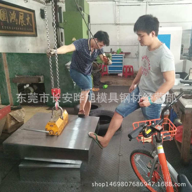 供应cr12mov模具钢板 cr12mov薄板 cr12mov精板光板 欢迎来厂提货
