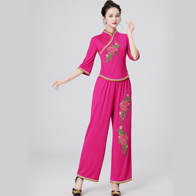 新款绣花秧歌服古典民族风舞蹈演出服女服装新款套装跳舞衣新品