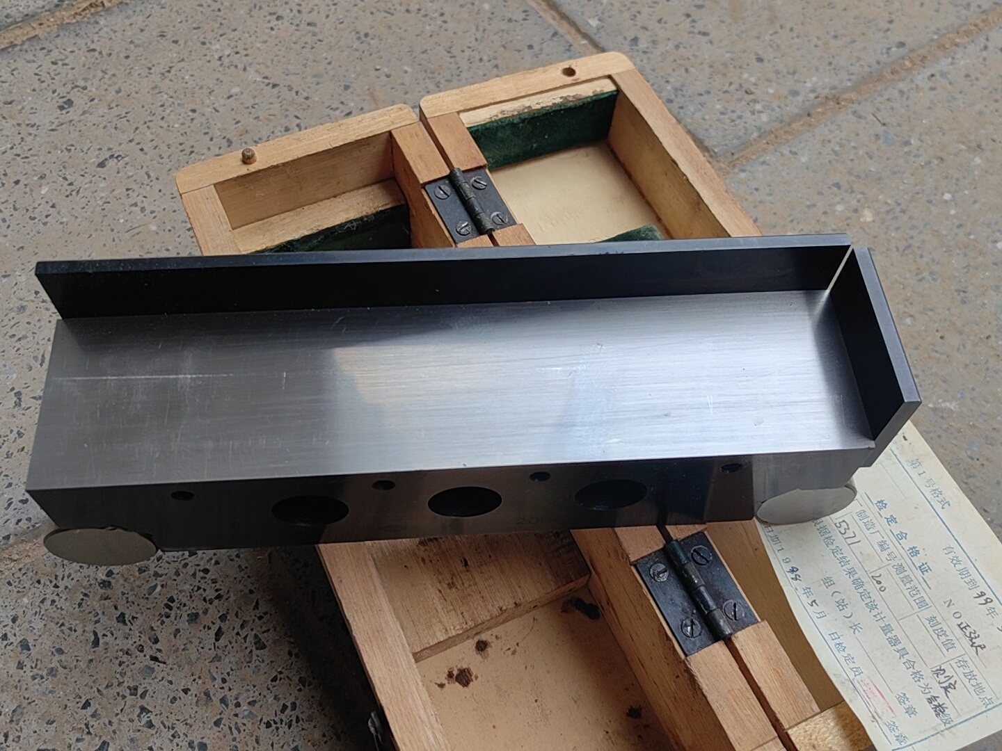 哈量正弦规，尺寸200，宽度50，实图拍摄，成色旧的，标价包