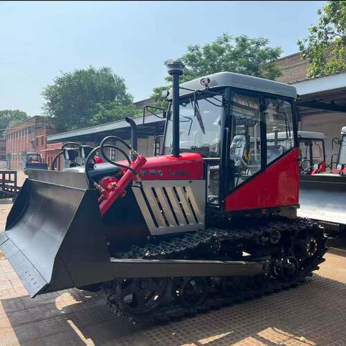 拖拉机农用四驱CA802-1推土型履带拖拉机一机多用旋耕犁地拖拉机