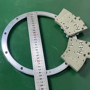 双轴心滚轮导轨低噪音高刚性高定位精度抗污染能力强非标设计厂家