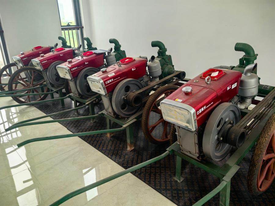 1月8日南通挖掘机、水泵、工程钻机、发电机组、喷灌机、液压升降机组以及钢板管等一批报废资产（详见清单，整体转让）网络拍卖公告