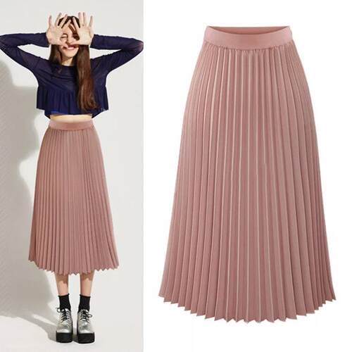 Mid length pleated skirt with elastic fit and high waist