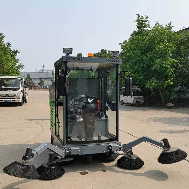 全封闭电动驾驶式扫地机 灰尘垃圾电动清扫车 全自动电动式扫地车