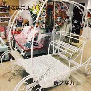 新款 婚庆道具双人座南瓜车摄影公主车婚庆婚庆用品铁艺南瓜车