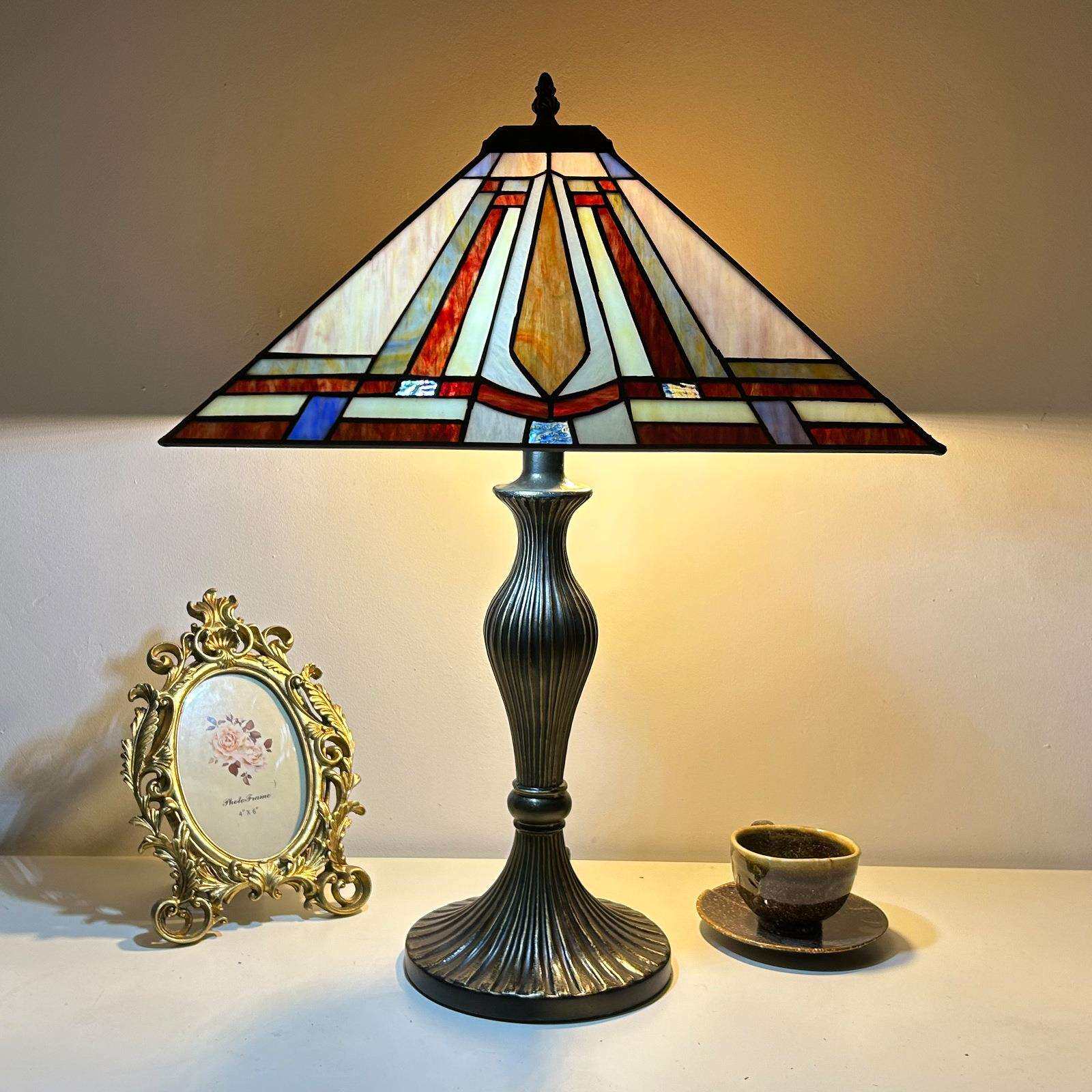 汇璟蒂凡尼台灯欧式复古玻璃灯罩客厅卧室书房装饰小台灯跨境