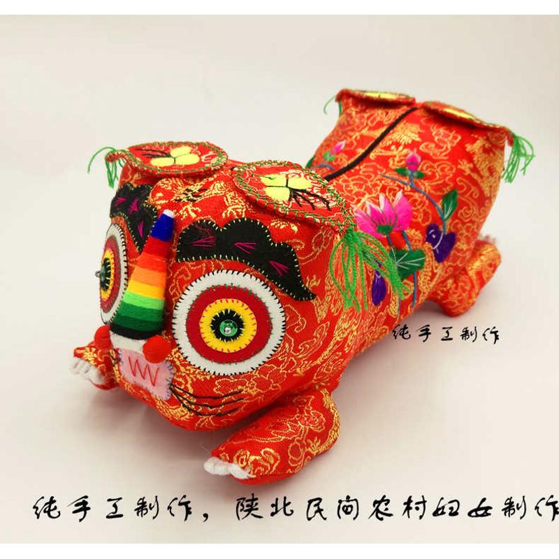 民间纯手工制作布老虎 双头虎 绣花虎民间工艺品 农民制作布老虎