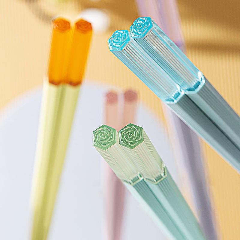 家用创意水晶玫瑰合金筷子琥珀耐高温防滑防霉网红分餐筷子24厘米