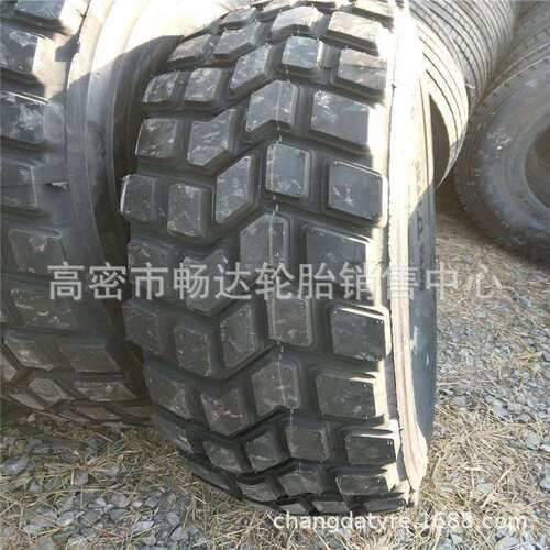 销售14.00R20载重卡车矿用轮胎正面吊全钢丝越野 轮胎