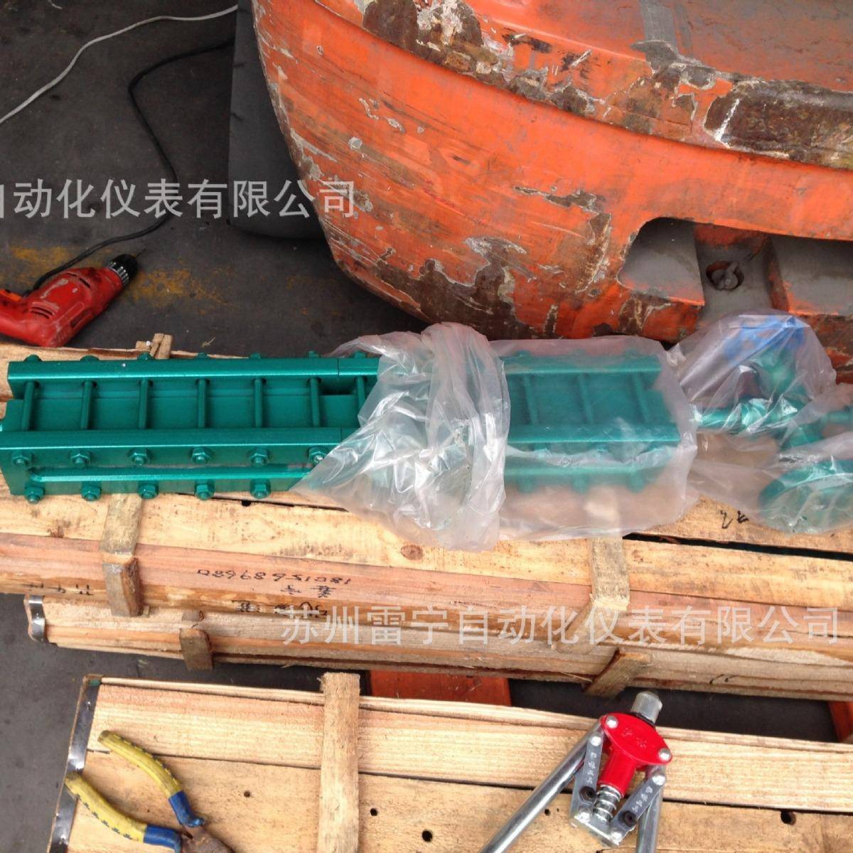 单色透光玻璃板水位计玻璃水位计管式水位计平板液位计AT1.6