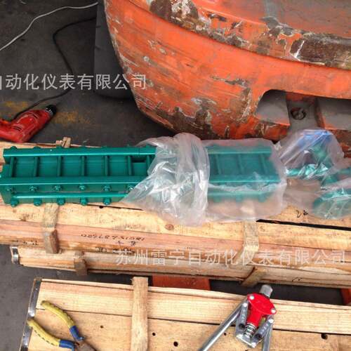 单色透光玻璃板水位计玻璃水位计管式水位计平板液位计AT1.6