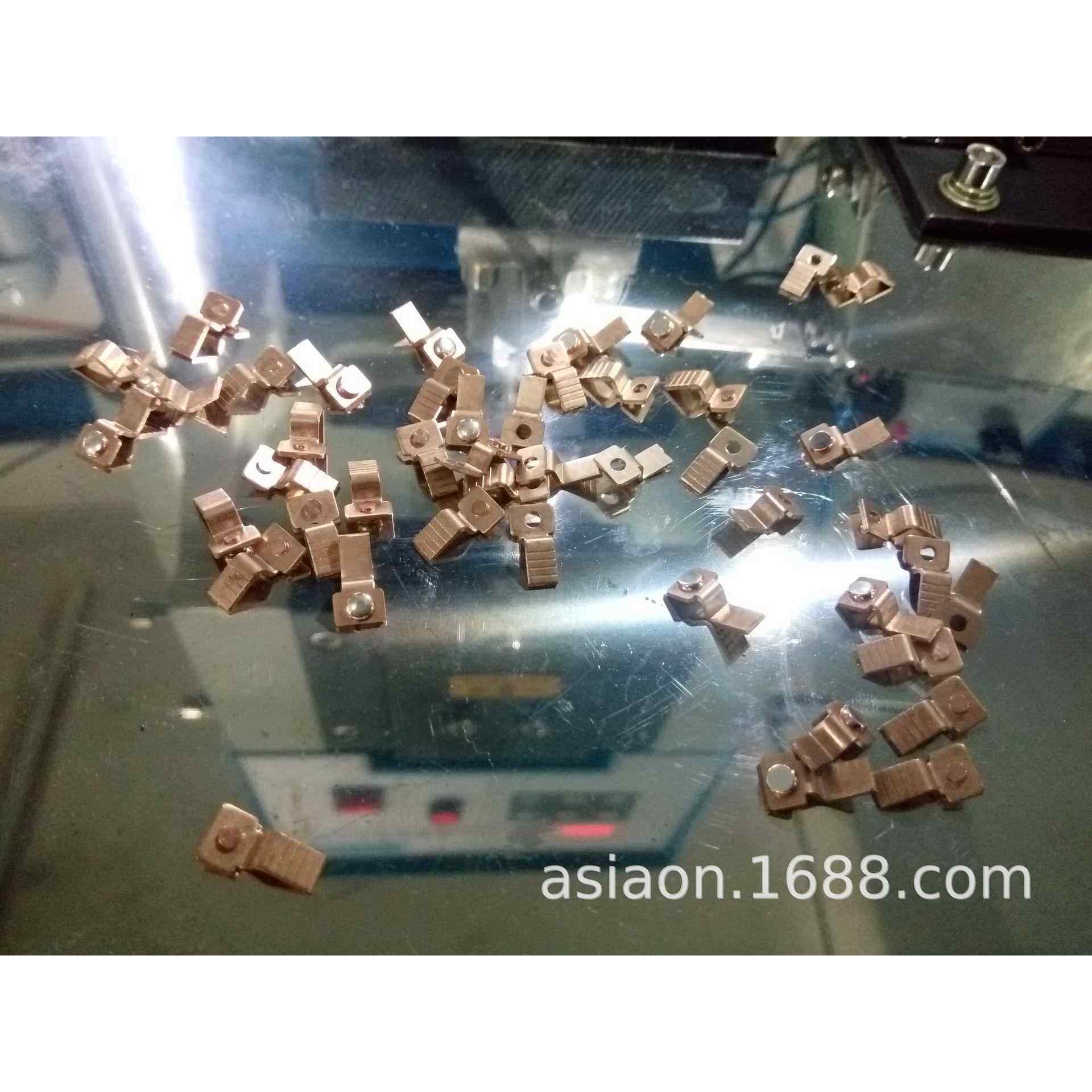 开关银触点铆接自动银触点铆点机半自动铆钉铆接机自动化设备