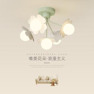 卧室灯新款 创意花朵温馨房间灯全光谱护眼小清新奶油风主卧吸顶灯