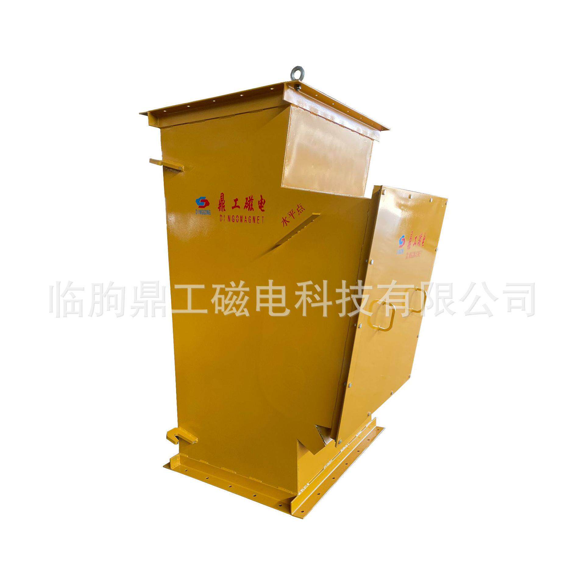 永磁管道除铁器密封物料输送除铁无污染水泥厂用除铁器