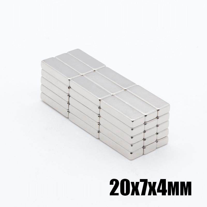 20*7*3高性能方形钕铁硼强磁汽车轮船遮阳帘磁铁窗帘吸铁石20x7x3