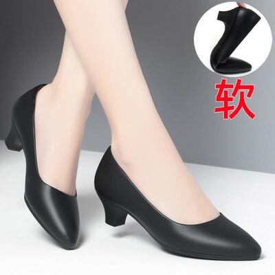 高档时尚妈妈鞋春中秋新款子包鞋女真皮软年女鞋百搭底舒适中老年