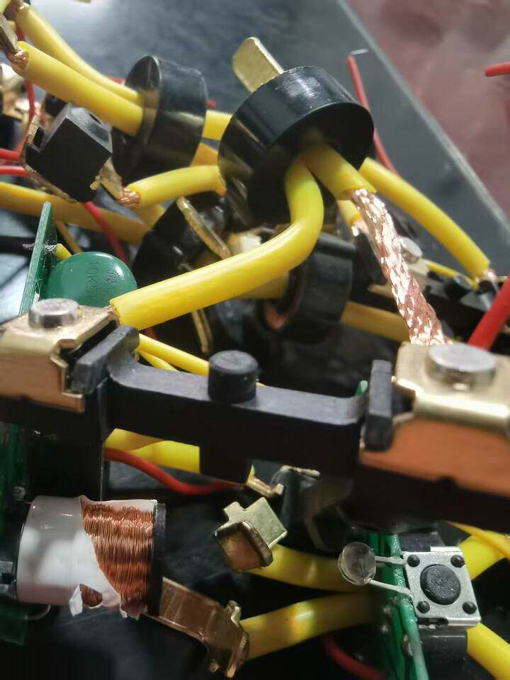 3月24日徐州市处置铜线触点电器余料约46斤网络拍卖公告