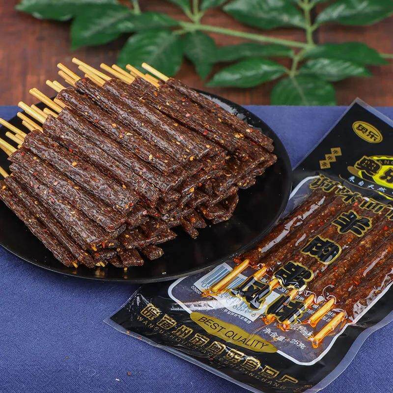 羊肉串辣条8090后儿时怀旧休闲零食素肉即食面筋辣串食品
