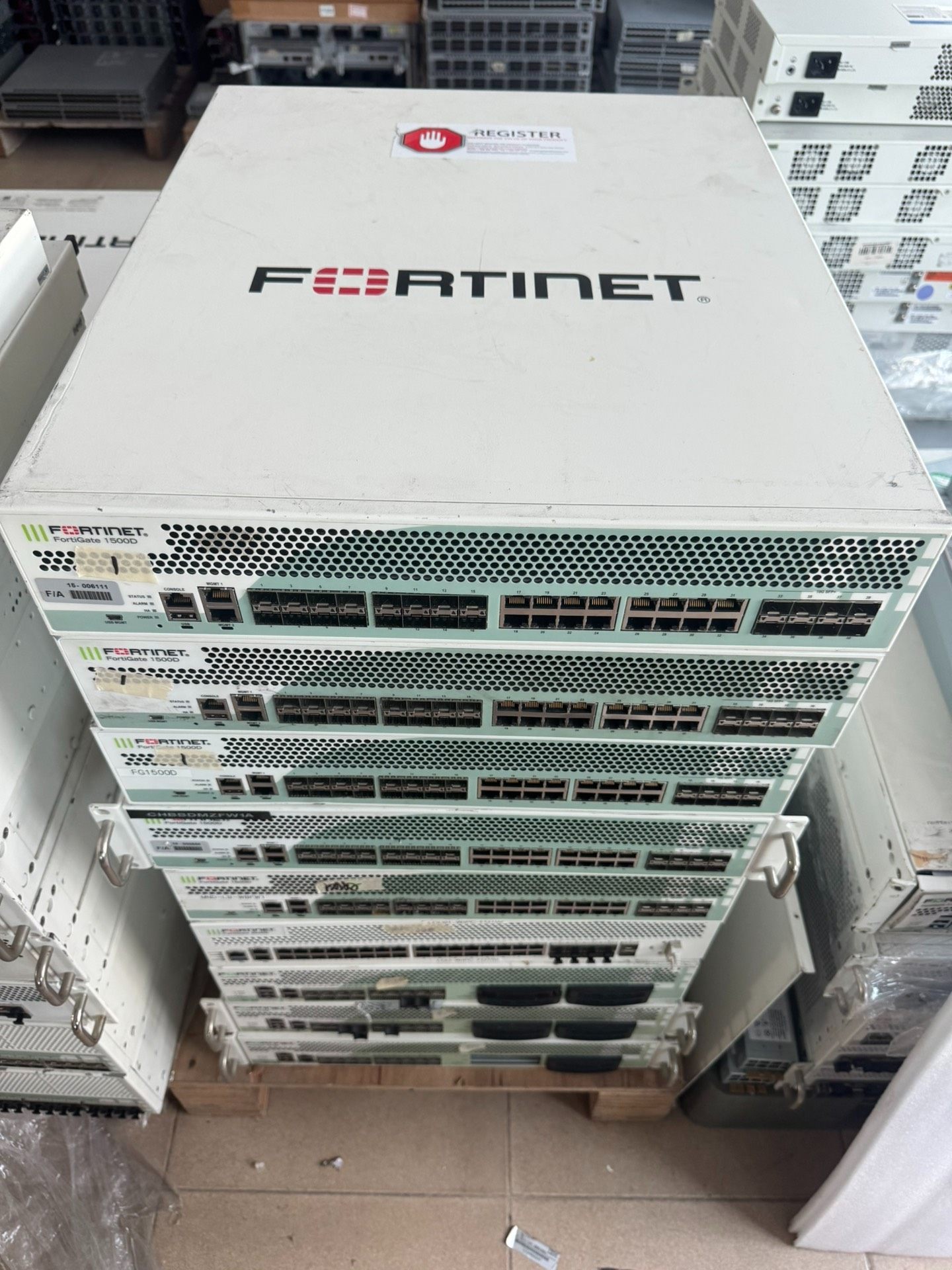 飞塔FortiGate FG-1500D 16千兆电口16千