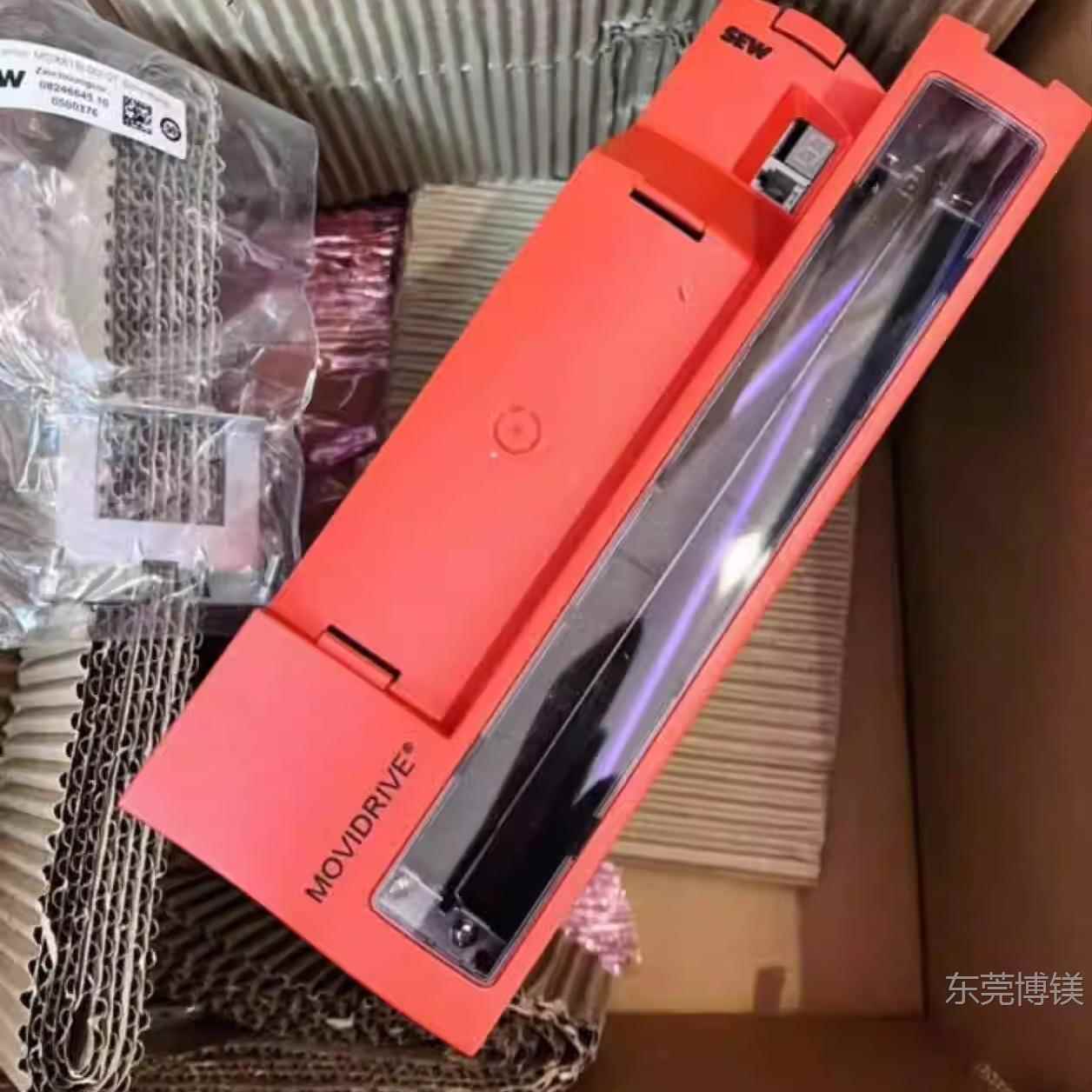 现货SEW变频器伺服驱动逆变器MDX61B0040-5A3-4-00包邮