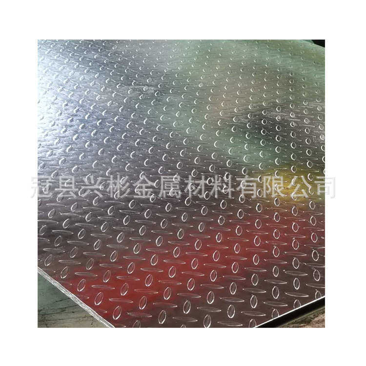 Q235B镀锌花纹板 切割折弯镀锌花纹板 1.8-6.0mm原产镀锌花纹钢板,金属材料及制品,钢板,淘宝优惠券,粉丝福利购,淘宝优惠卷