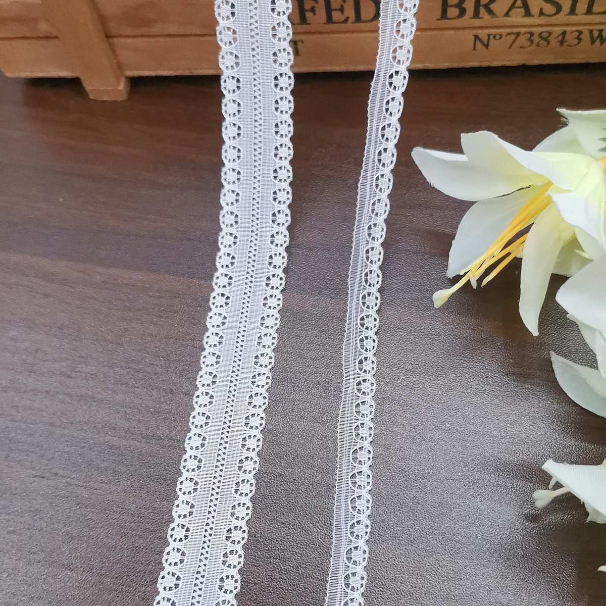 锦纶蕾丝无弹花边 圆圈镂空小花边辅料蝴蝶结工艺品服饰领口装饰