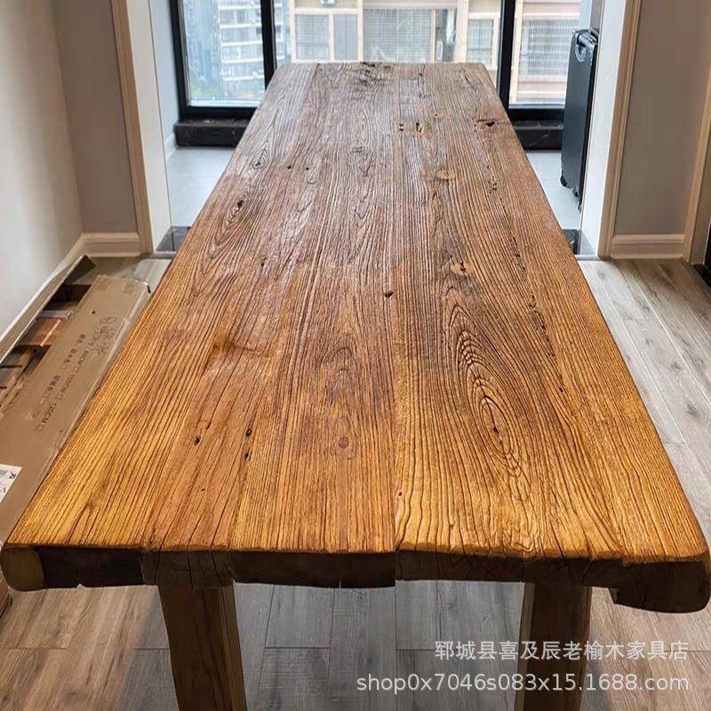 厂家源头供应老榆木餐桌风化纹理实木餐桌民宿农家乐田园实木餐桌