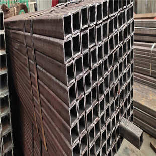 Q345B方钢多少钱一吨 60*100*5非标无缝方管 150*100*6圆改方钢管