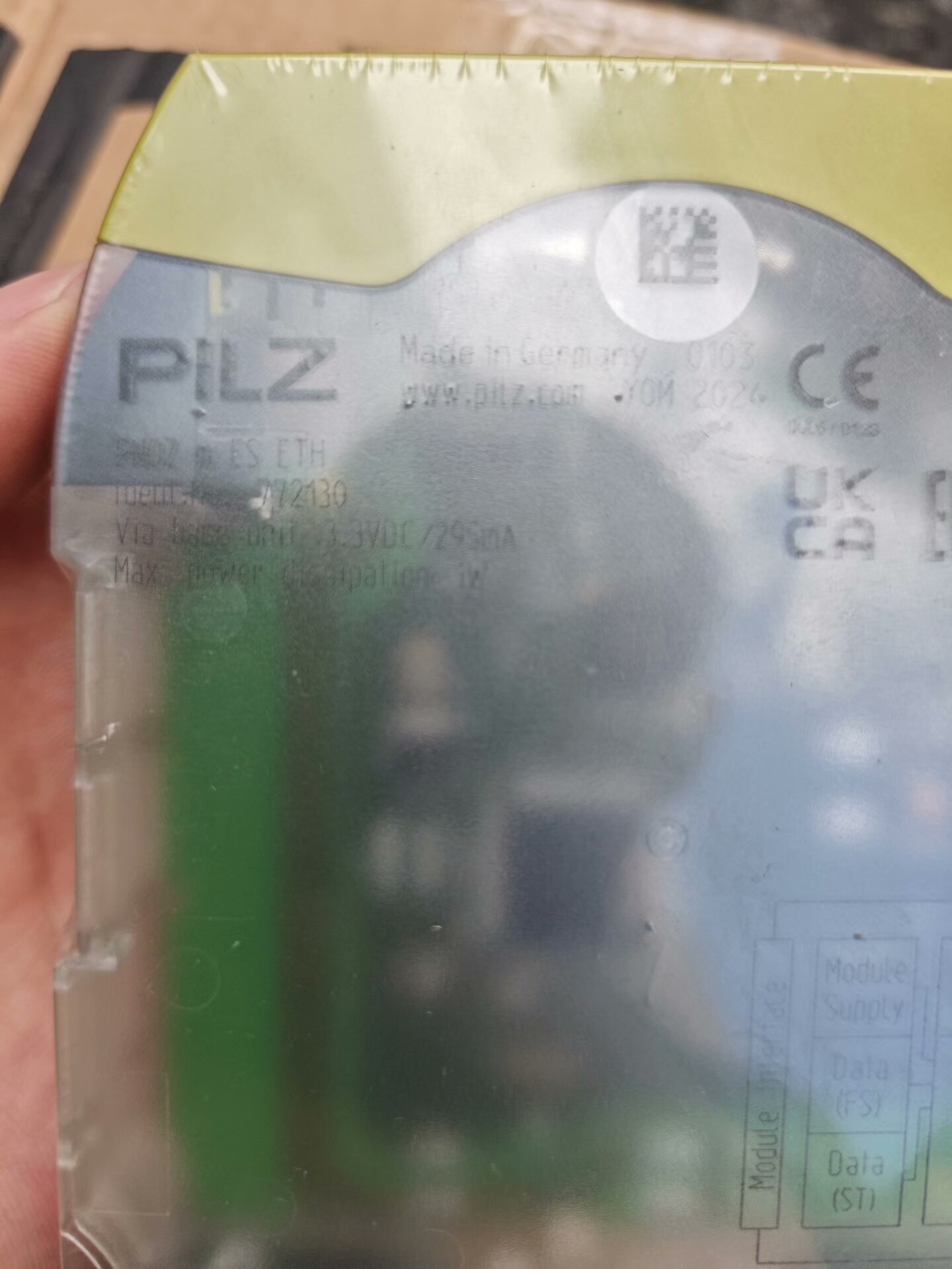 皮尔兹772130全新原装需要联系，pilz，顺丰包邮。20