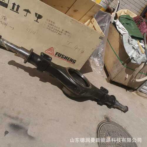 供应重汽曼MCY12中桥壳总成焊接AZ7117337595豪沃B486后桥