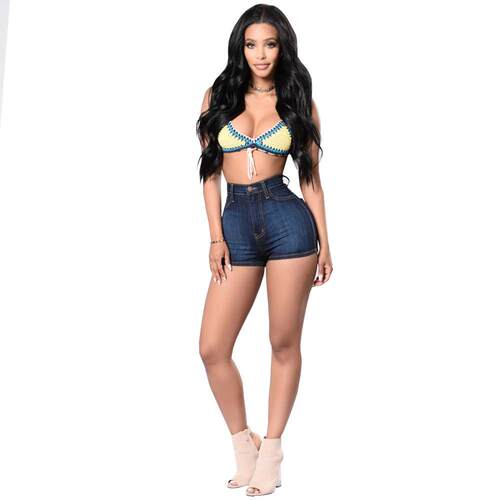 Blue women's denim shorts 蓝色女装牛仔短裤